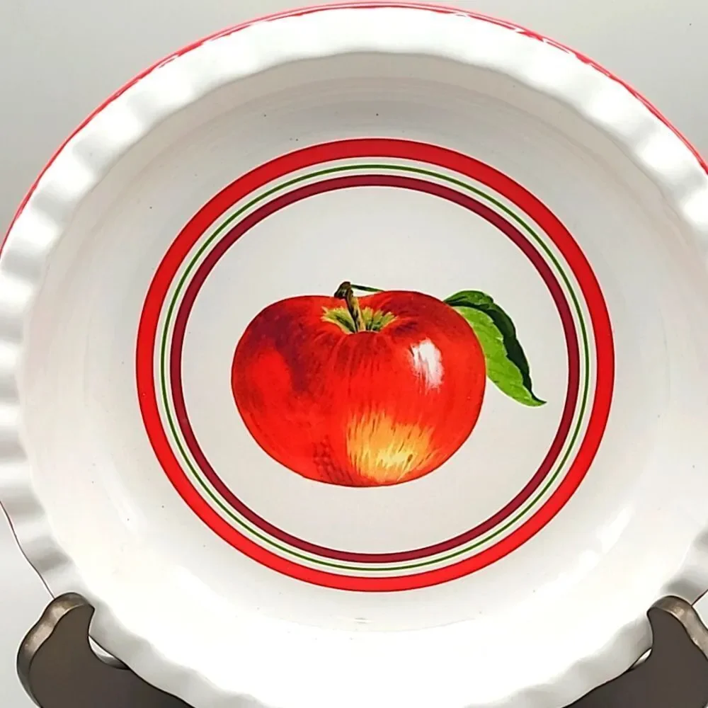 Bella Bug Ceramic Apple Pie Decorated Pie Plate